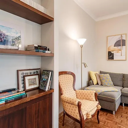 Apartment Garden View - By My In *