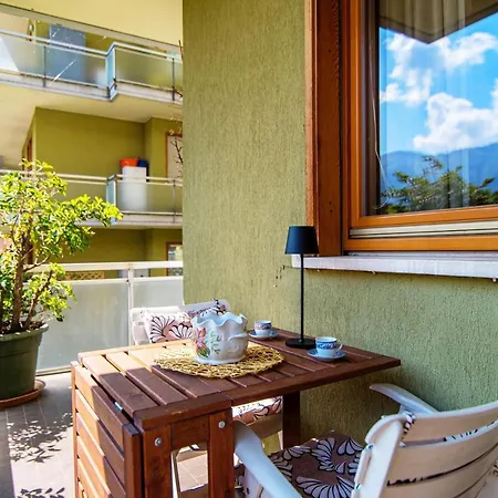 Apartment Garden View - By My In *